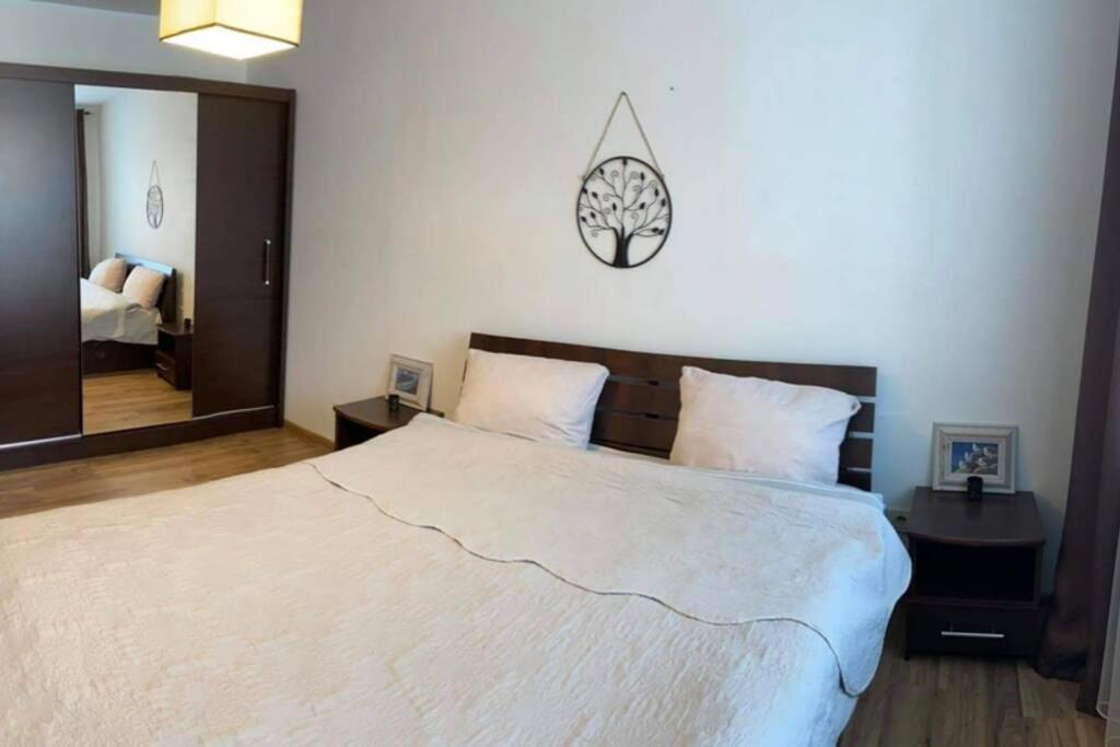 Apartamentai Draugystes Street Шяуляй Экстерьер фото